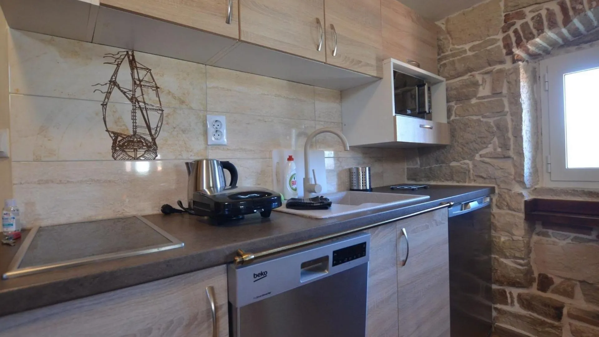 Apartment Urban And Upscale Homes Rovinj Old Town Croatia