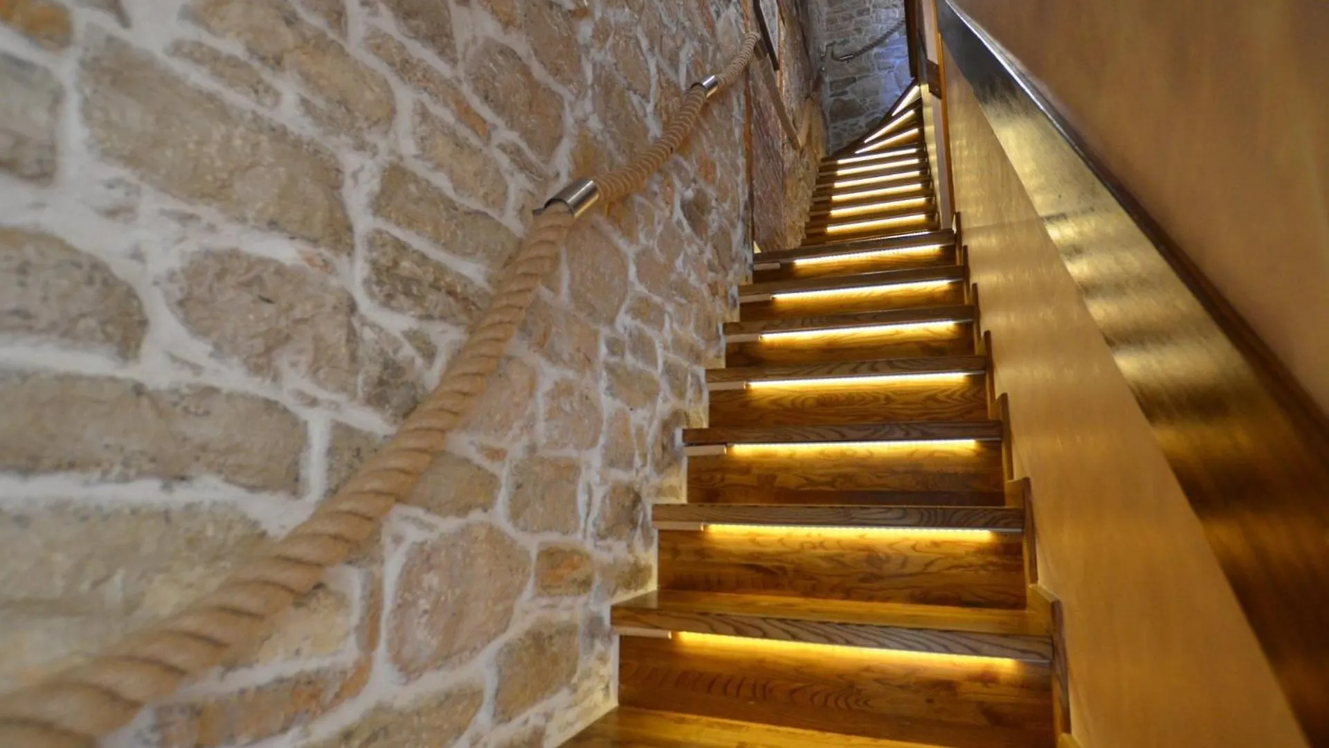 Urban And Upscale Homes Rovinj Old Town