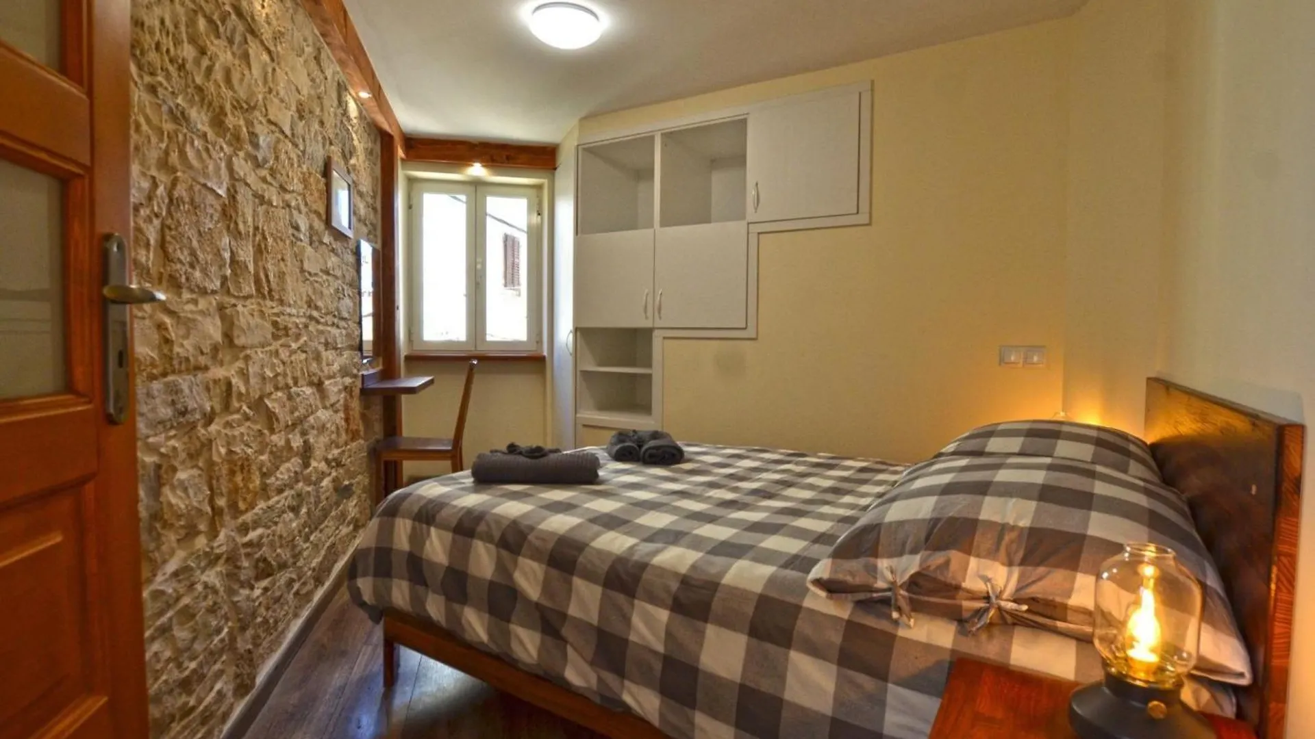 Urban And Upscale Homes Rovinj Old Town Croatia